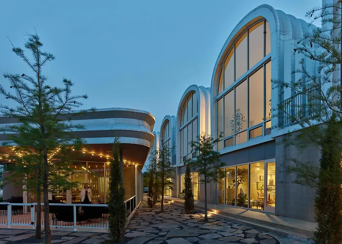 Downtown Worth Loft - Walk To Shops And Dining *