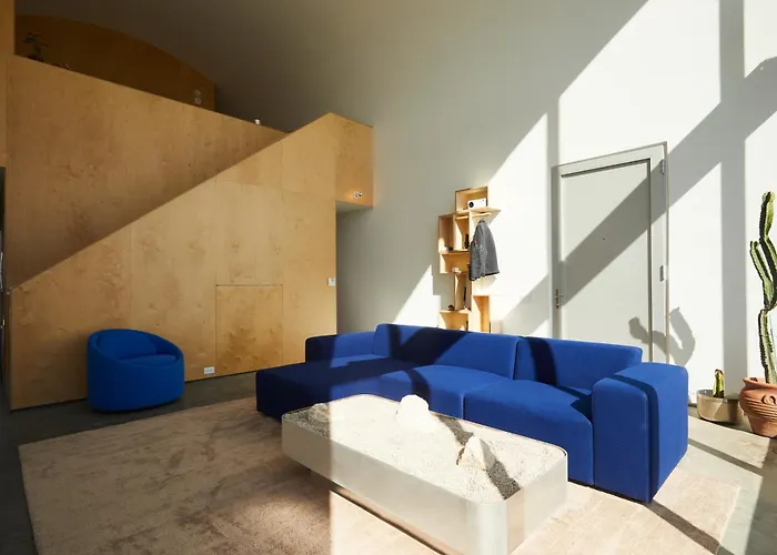 Downtown Worth Loft - Walk To Shops And Dining *